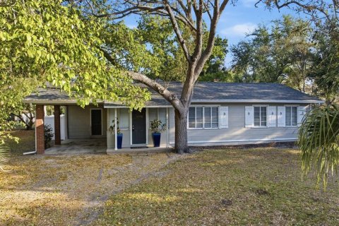 House in Sarasota, Florida 2 bedrooms, 101.36 sq.m. № 2210826 - photo 4