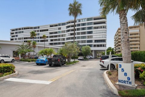Condo in South Palm Beach, Florida, 1 bedroom  № 2191080 - photo 16