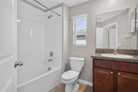 Touwnhouse à louer à Tampa, Floride: 2 chambres, 143.81 m2 № 2433215 - photo 21