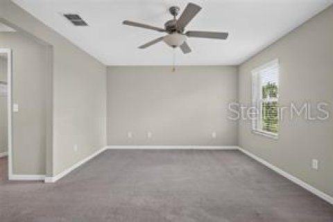 Touwnhouse à louer à Tampa, Floride: 2 chambres, 143.81 m2 № 2433215 - photo 13