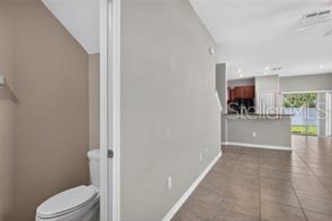 Touwnhouse à louer à Tampa, Floride: 2 chambres, 143.81 m2 № 2433215 - photo 30