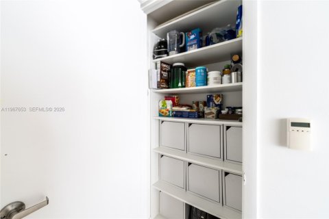 Condominio en venta en Miami, Florida, 2 dormitorios, 116.59 m2 № 2030649 - foto 25