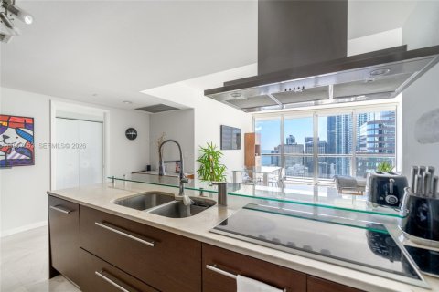 Condominio en venta en Miami, Florida, 2 dormitorios, 116.59 m2 № 2030649 - foto 11