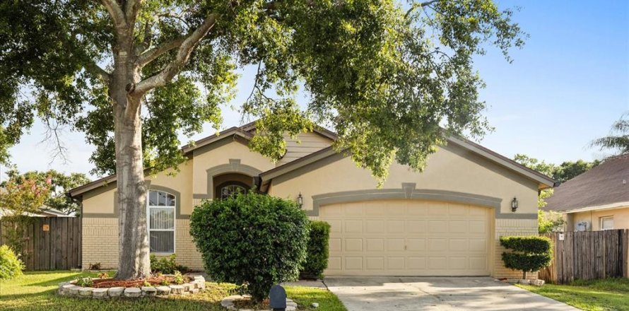 Villa ou maison à Brandon, Floride 4 chambres, 177.81 m2 № 1789524
