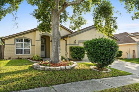 Villa ou maison à vendre à Brandon, Floride: 4 chambres, 177.81 m2 № 1789524 - photo 3