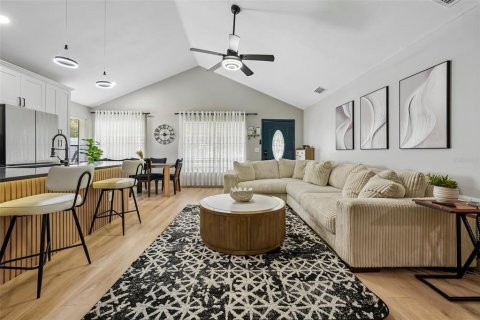 Casa en venta en Palm Harbor, Florida, 3 dormitorios, 175.77 m2 № 2259445 - foto 4
