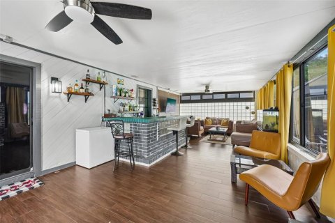 Casa en venta en Palm Harbor, Florida, 3 dormitorios, 175.77 m2 № 2259445 - foto 11