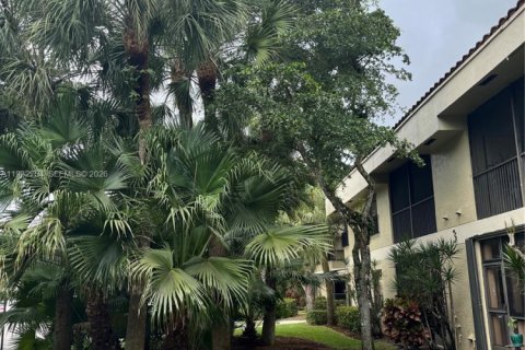 Copropriété à vendre à Coconut Creek, Floride: 3 chambres, 103.68 m2 № 2049255 - photo 25