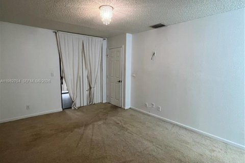 Copropriété à vendre à Coconut Creek, Floride: 3 chambres, 103.68 m2 № 2049255 - photo 19