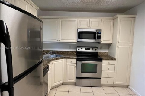 Copropriété à vendre à Coconut Creek, Floride: 3 chambres, 103.68 m2 № 2049255 - photo 6