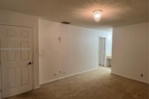 Copropriété à vendre à Coconut Creek, Floride: 3 chambres, 103.68 m2 № 2049255 - photo 18