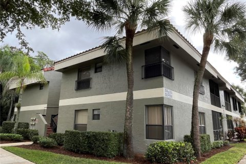 Condo à Coconut Creek, Floride, 3 chambres  № 2049255