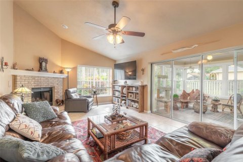 Casa en venta en Port Orange, Florida, 3 dormitorios, 239.59 m2 № 1441276 - foto 10