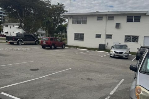 Copropriété à vendre à Miami Gardens, Floride: 1 chambre, 53.42 m2 № 2153340 - photo 14