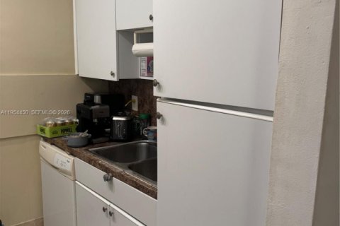 Copropriété à vendre à Miami Gardens, Floride: 1 chambre, 53.42 m2 № 2153340 - photo 8