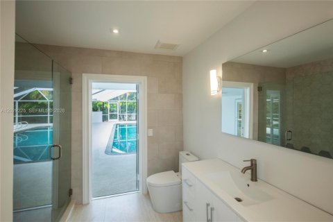 Villa ou maison à vendre à Coral Gables, Floride: 4 chambres, 242.2 m2 № 2083891 - photo 18