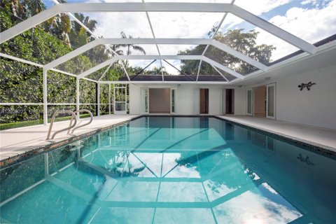 Villa ou maison à vendre à Coral Gables, Floride: 4 chambres, 242.2 m2 № 2083891 - photo 19