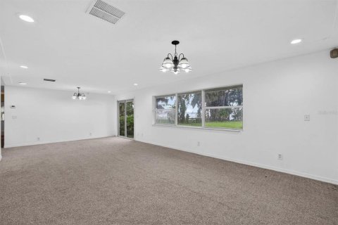 Villa ou maison à vendre à East Palatka, Floride: 4 chambres, 251.58 m2 № 2149116 - photo 11