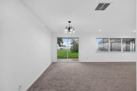 Villa ou maison à vendre à East Palatka, Floride: 4 chambres, 251.58 m2 № 2149116 - photo 30