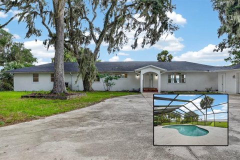 Villa ou maison à East Palatka, Floride 4 chambres, 251.58 m2 № 2149116