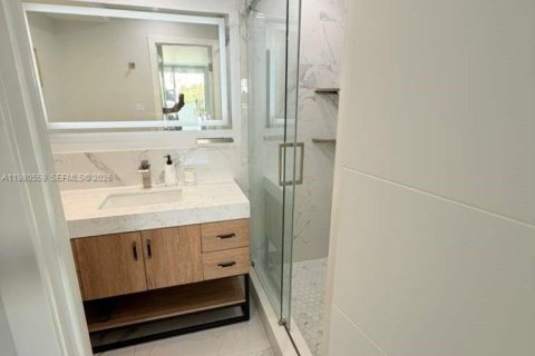 Condo in Aventura, Florida, 1 bedroom  № 2043823 - photo 17