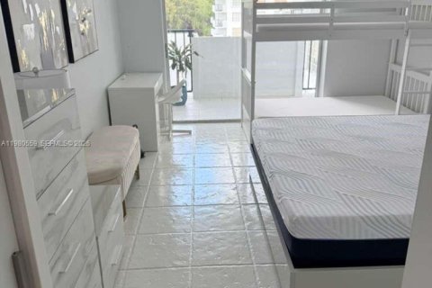 Condo in Aventura, Florida, 1 bedroom  № 2043823 - photo 19