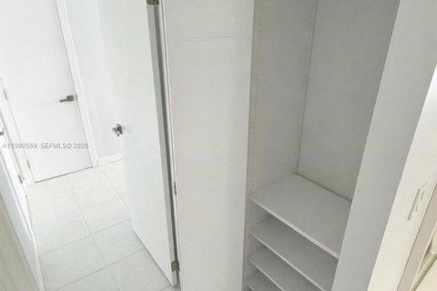 Condo in Aventura, Florida, 1 bedroom  № 2043823 - photo 27