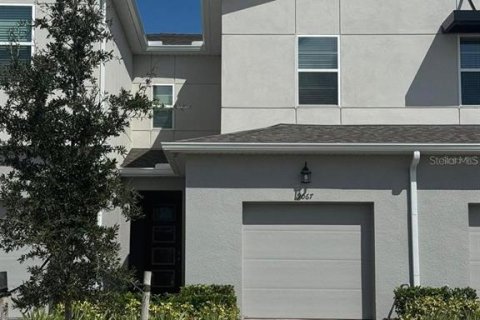 Adosado en alquiler en Kissimmee, Florida, 3 dormitorios, 136.85 m2 № 1907983 - foto 1