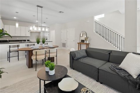 House in Sanford, Florida 2 bedrooms, 123.37 sq.m. № 1717910 - photo 8