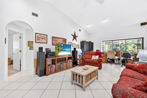 Casa en venta en Tampa, Florida, 4 dormitorios, 237.09 m2 № 2206540 - foto 7
