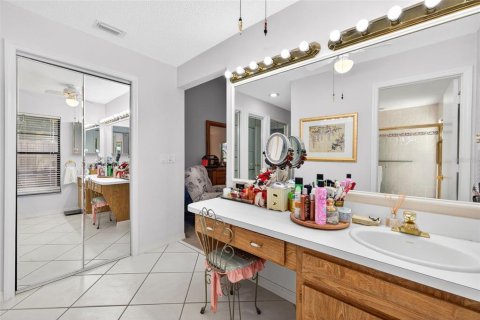 Casa en venta en Tampa, Florida, 4 dormitorios, 237.09 m2 № 2206540 - foto 18