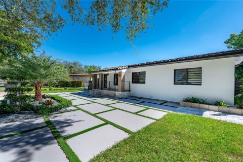 Villa ou maison à vendre à Miami Springs, Floride: 3 chambres, 102.19 m2 № 1939130 - photo 3