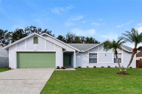 Villa ou maison à louer à Orlando, Floride: 4 chambres, 155.43 m2 № 1849723 - photo 1