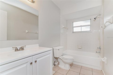 Villa ou maison à louer à Orlando, Floride: 4 chambres, 155.43 m2 № 1849723 - photo 15