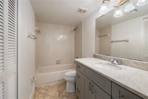Condominio en alquiler en Orlando, Florida, 2 dormitorios, 100.33 m2 № 1919118 - foto 7