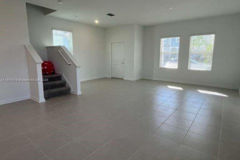 House in Clermont, Florida 4 bedrooms № 1943626 - photo 27