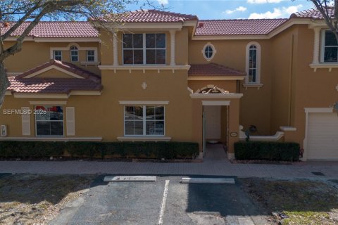 Купить виллу или дом в Майами-Лейкс, Флорида 3 спальни, 134.71м2, № 2033221 - фото 27