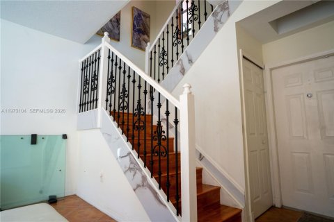 Купить виллу или дом в Майами-Лейкс, Флорида 3 спальни, 134.71м2, № 2033221 - фото 7