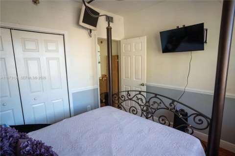 Купить виллу или дом в Майами-Лейкс, Флорида 3 спальни, 134.71м2, № 2033221 - фото 23