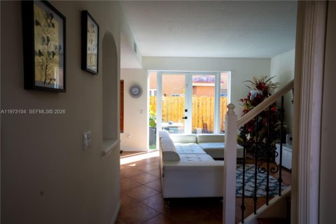 Купить виллу или дом в Майами-Лейкс, Флорида 3 спальни, 134.71м2, № 2033221 - фото 4