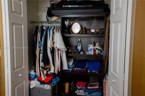 Купить виллу или дом в Майами-Лейкс, Флорида 3 спальни, 134.71м2, № 2033221 - фото 20