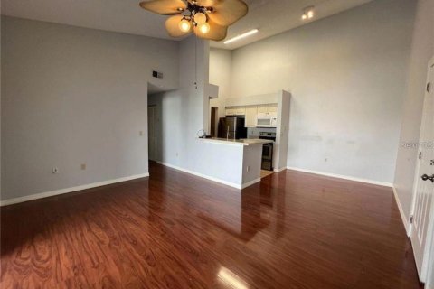 Condo in Kissimmee, Florida, 1 bedroom  № 2195224 - photo 8