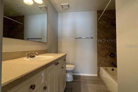 Condo in Kissimmee, Florida, 1 bedroom  № 2195224 - photo 7