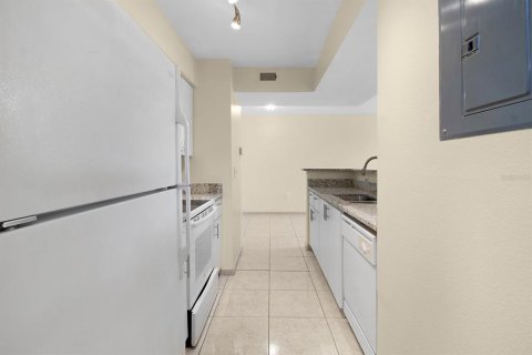 Condominio en alquiler en Kissimmee, Florida, 1 dormitorio, 61.41 m2 № 1885445 - foto 9