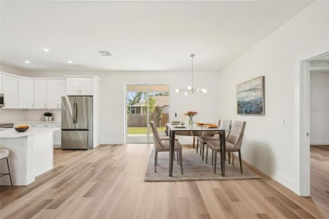 Casa en venta en North Port, Florida, 3 dormitorios, 149.57 m2 № 1802670 - foto 12