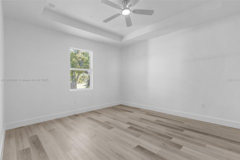Casa en venta en North Port, Florida, 3 dormitorios, 149.57 m2 № 1802670 - foto 15