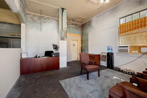 Propiedad comercial en venta en Eustis, Florida, 183.95 m2 № 1824602 - foto 7