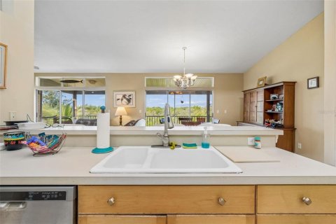 House in Terra Ceia, Florida 4 bedrooms, 163.88 sq.m. № 2217574 - photo 19