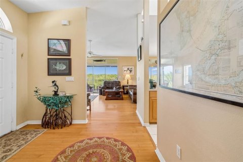 House in Terra Ceia, Florida 4 bedrooms, 163.88 sq.m. № 2217574 - photo 15