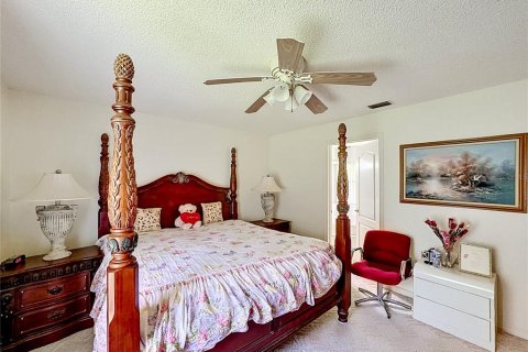 House in West Palm Beach, Florida 4 bedrooms, 180.79 sq.m. № 2166231 - photo 29